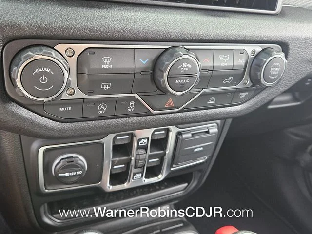 New 2025 41 Exterior Paint Jeep Sport S image 20