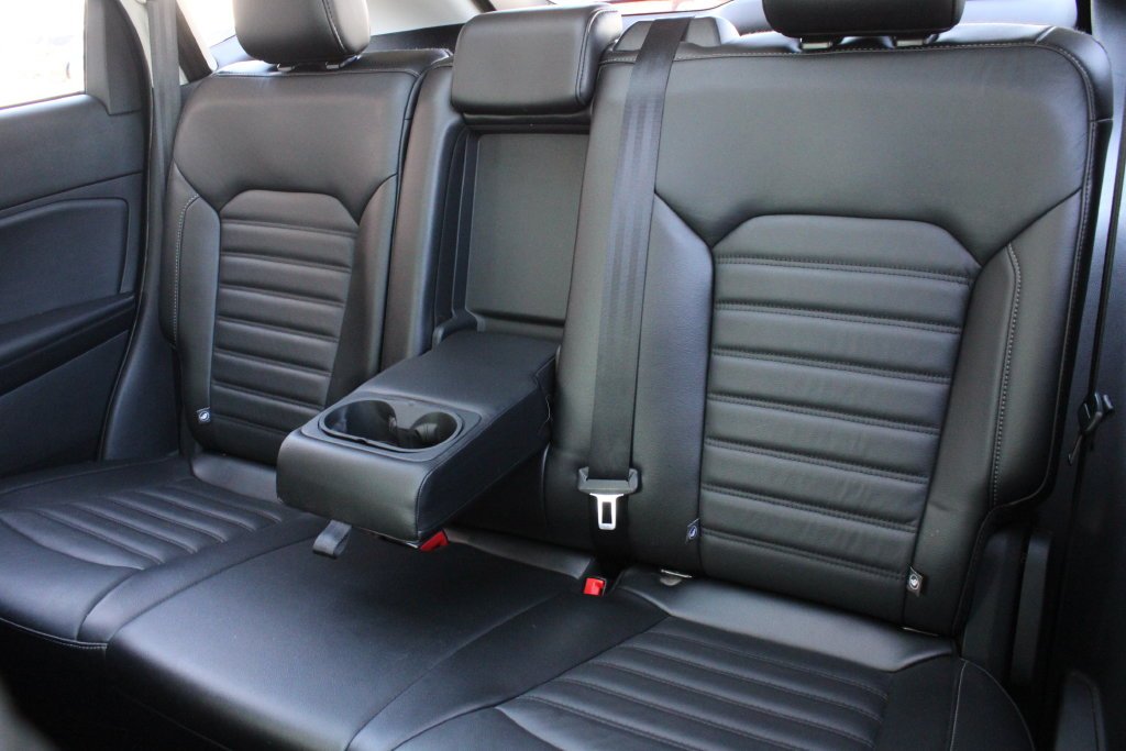 Used 2015 Black Ford SEL image 22