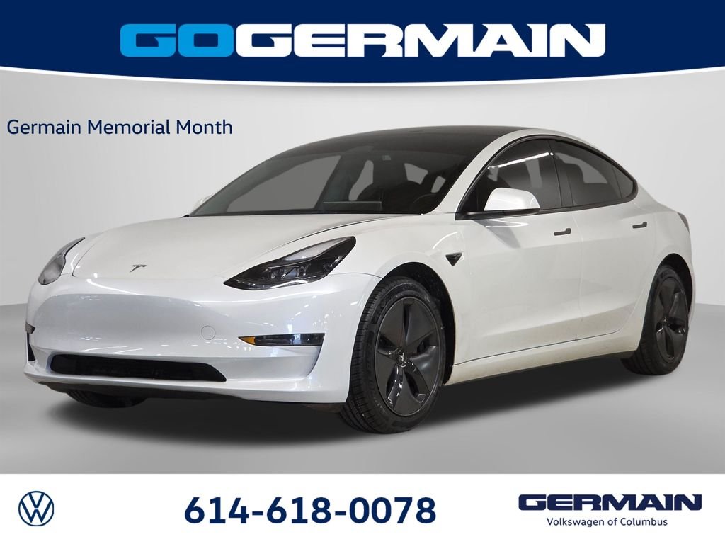 2023 Tesla Model 3 -'s photo