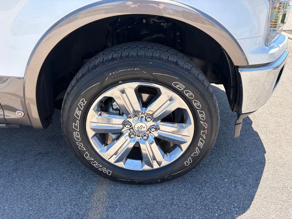 Used 2020 Oxford White Ford King Ranch image 41