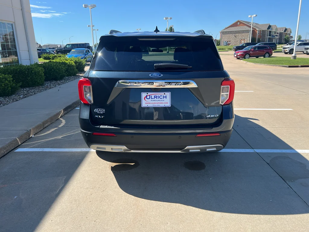 Used 2024 Stone Blue Metallic Ford XLT image 7