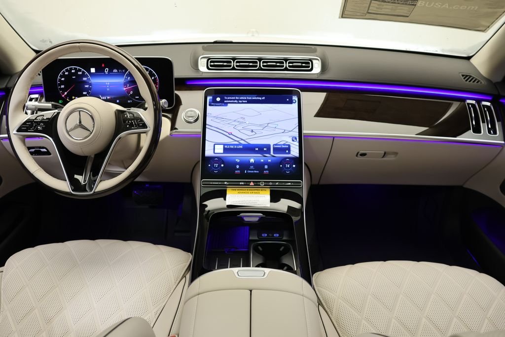 New 2026 MANUFAKTUR Moonlight White Metallic Mercedes-Benz S 580 image 17