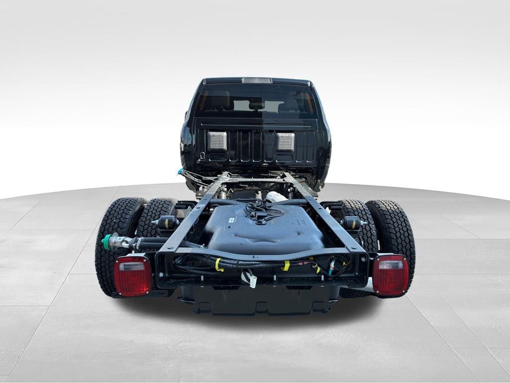 New 2026 Diamond Black Crystal Pearlcoat RAM Tradesman image 3