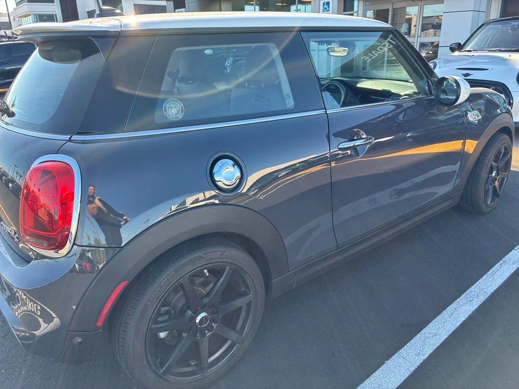 Used 2019 Gray MINI Iconic image 6