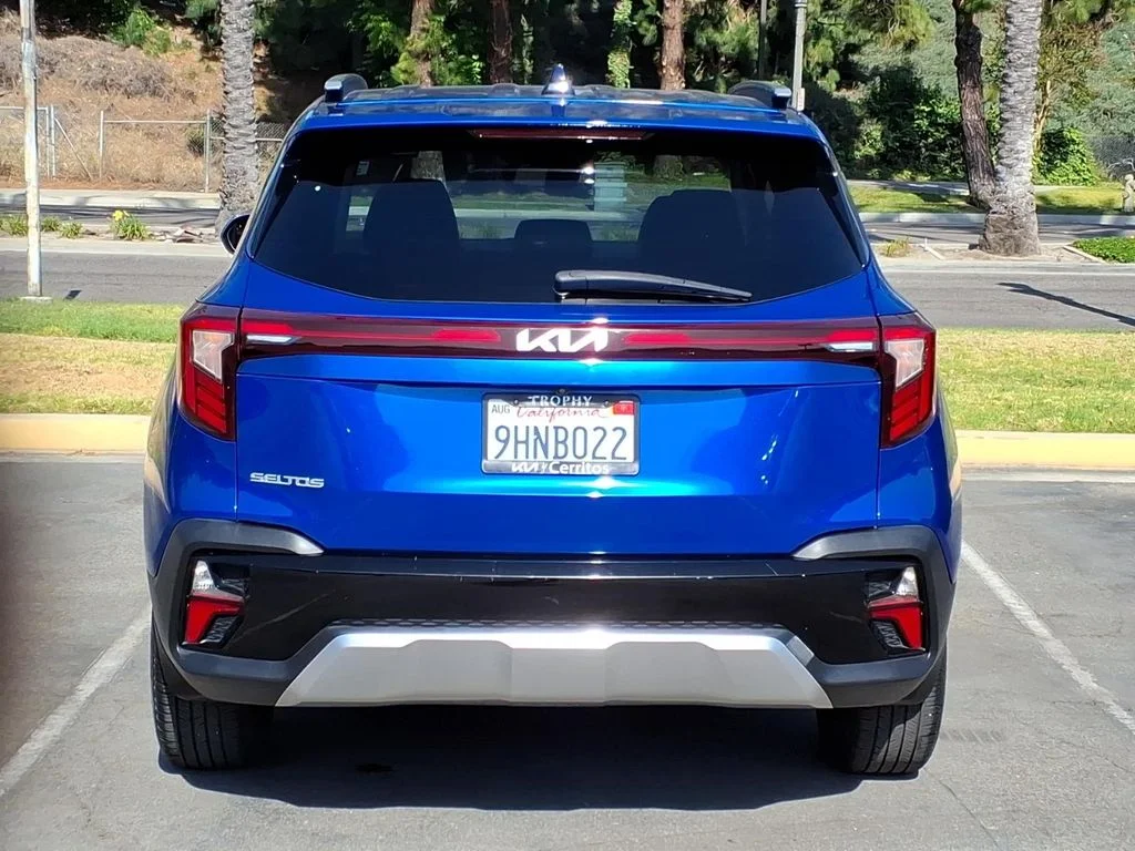 Certified Used 2024 Blue Kia S image 5