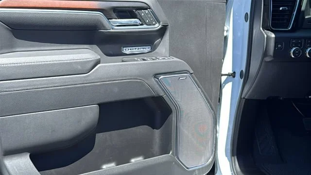 New 2026 Glacier White Tricoat GMC Denali image 23