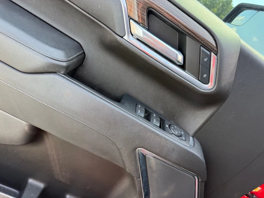 Used 2023 Red Chevrolet LT image 6