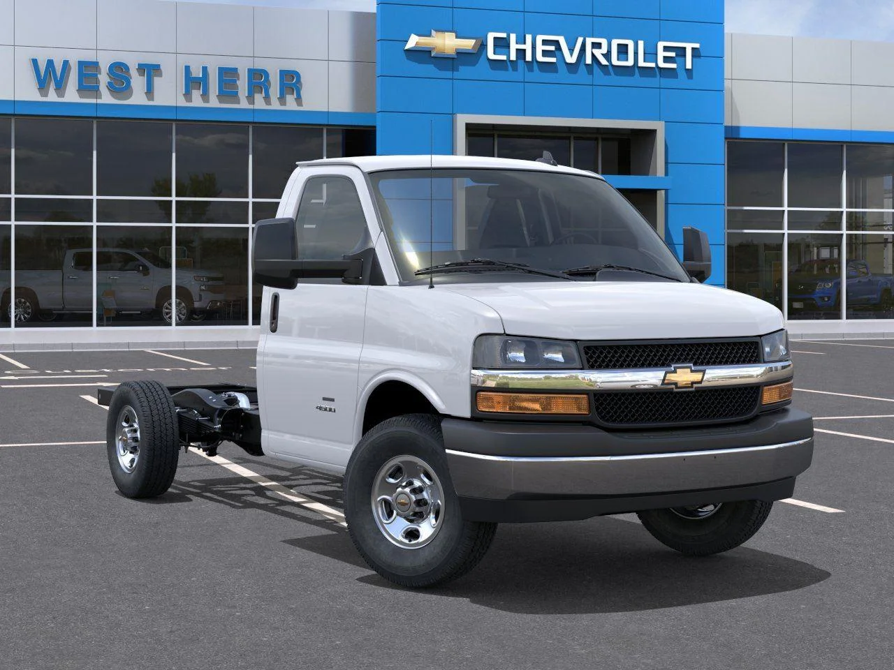 New 2025 Summit White Chevrolet 1WT image 7