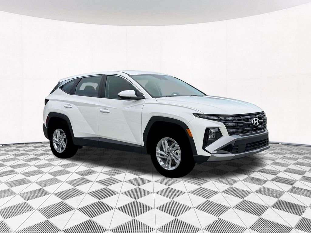 New 2026 White Hyundai SE image 15