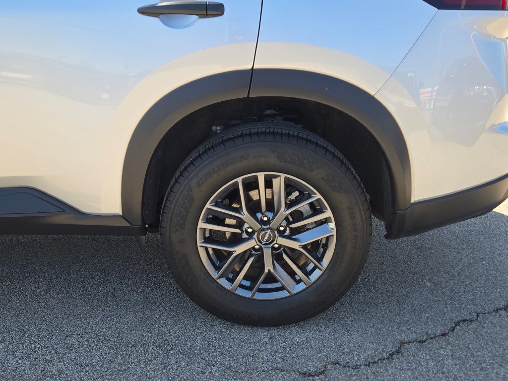 Certified Used 2025 Silver Nissan S image 16