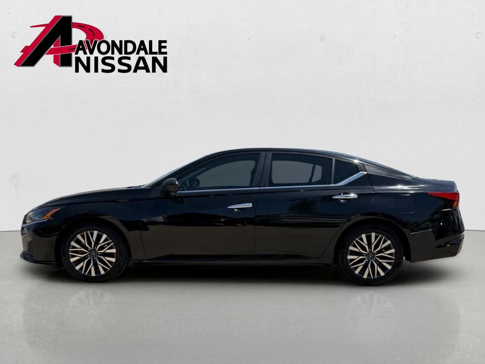 Certified Used 2025 Super Black Nissan SV image 3