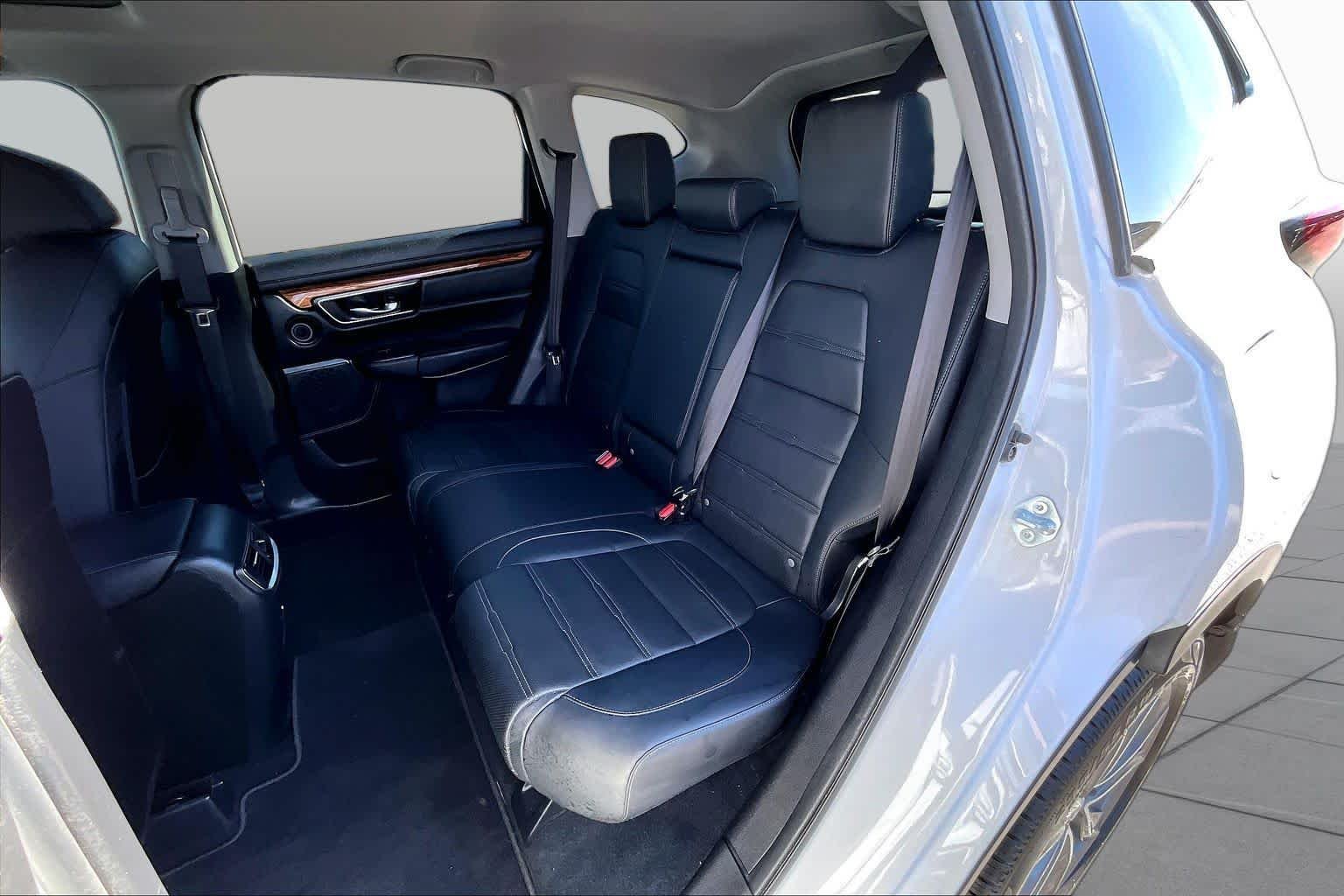 Used 2021 Platinum White Pearl Honda Touring image 21