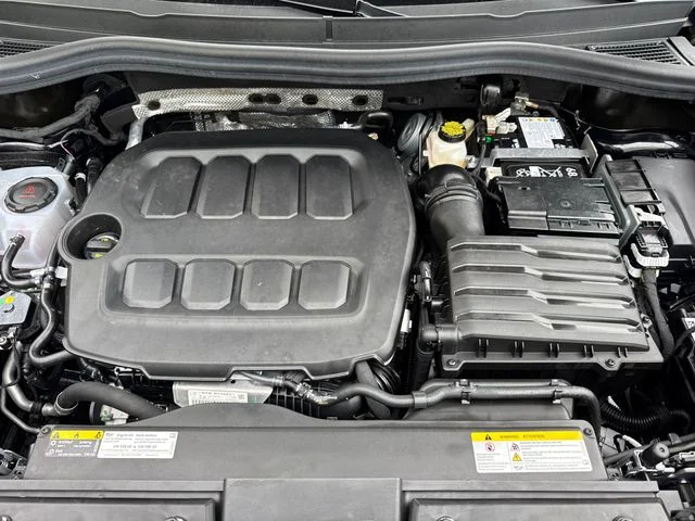New 2026 Deep Black Pearl Volkswagen SEL R-Line Turbo image 13