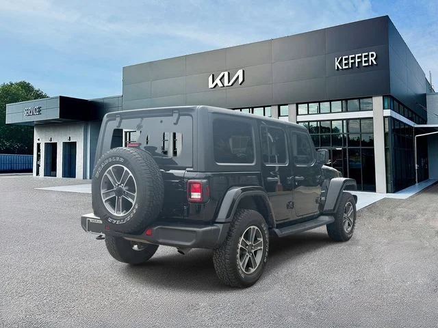 Used 2023 Black Jeep Sahara image 8