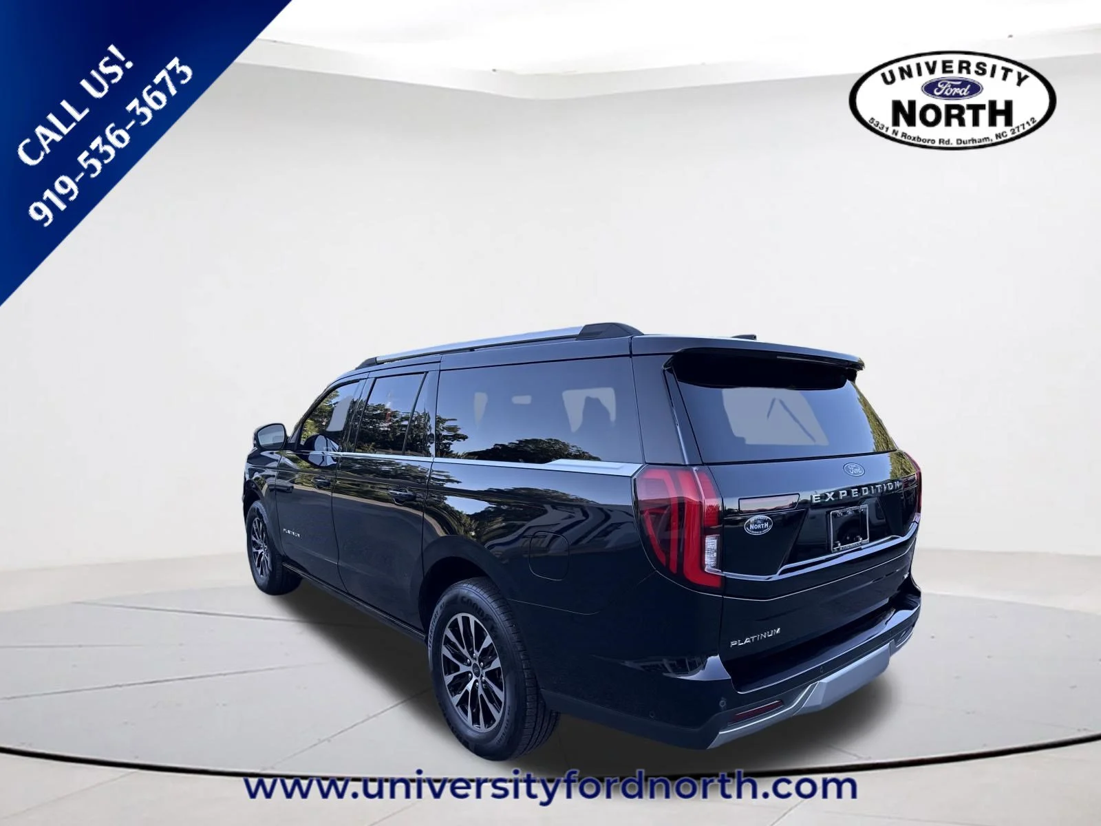 Used 2025 Black Metallic Ford Platinum image 5