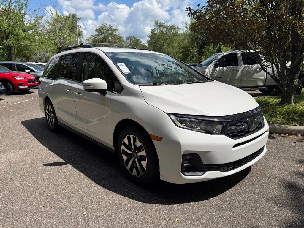 2026 Honda Odyssey EX-L's photo