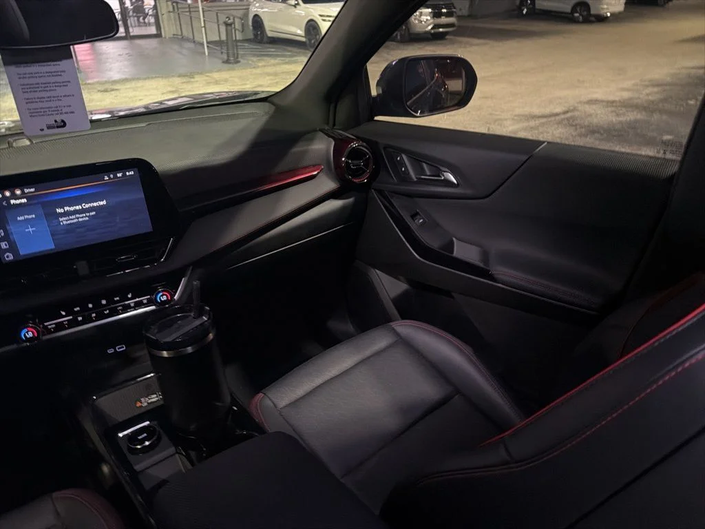 Used 2025 Mosaic Black Metallic Chevrolet RS image 11