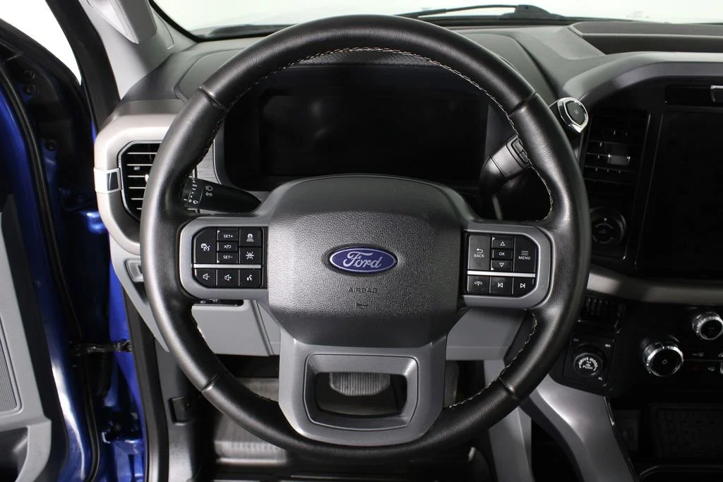 Used 2024 Blue Ford XLT image 22