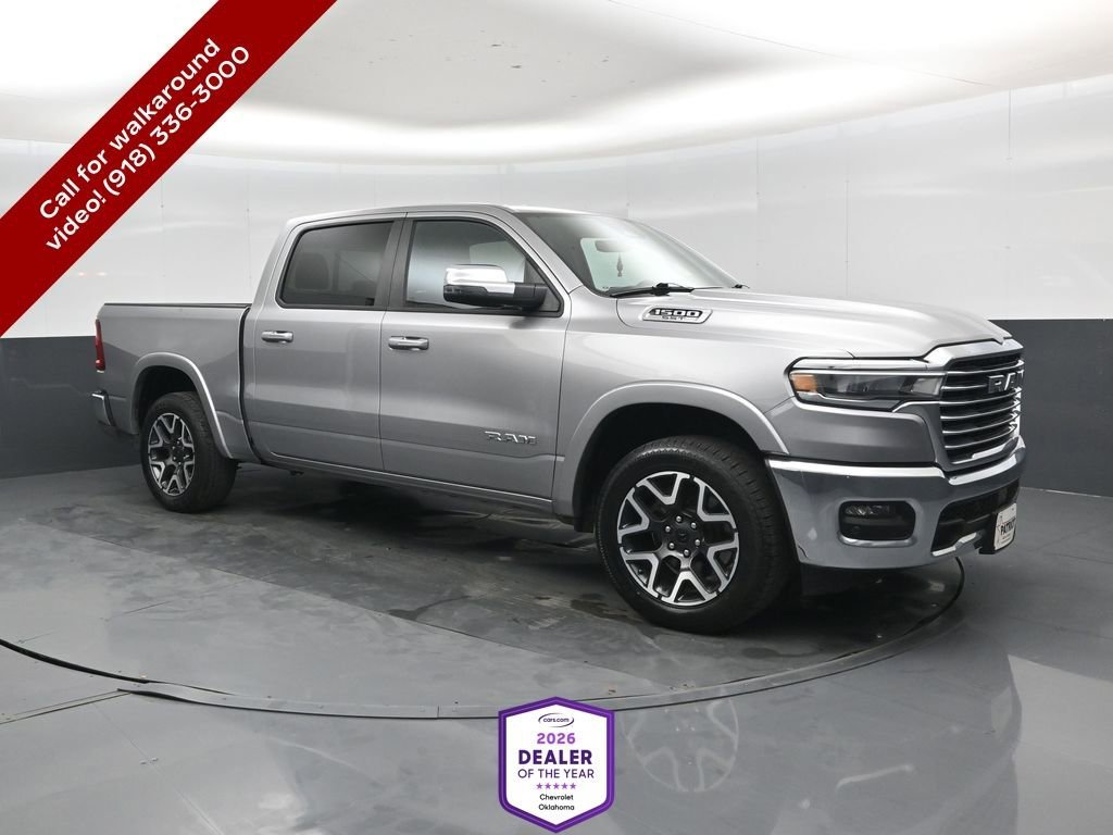 2025 RAM 1500 Laramie 4x4 Crew Cab 5'7's photo
