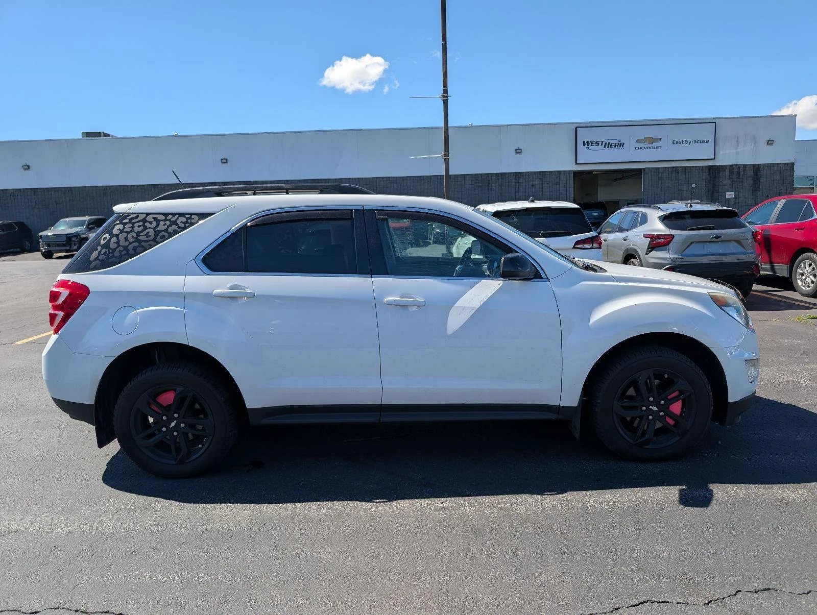 Used 2017 Summit White Chevrolet LT image 9