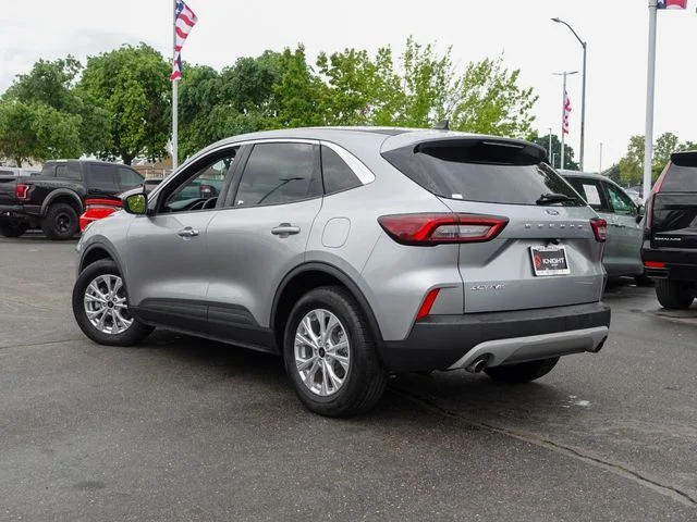 Used 2024 Silver Ford Active image 9