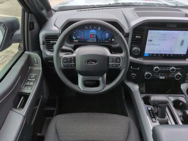 2026 Ford F-150 XLT - Photo 17