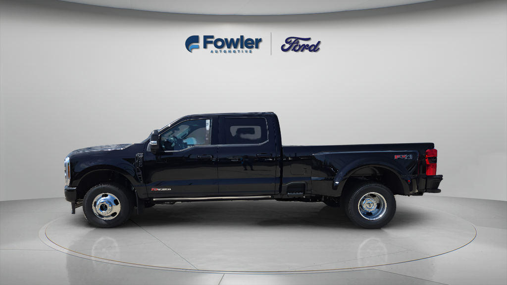 New 2026 Agate Black Metallic Ford F-350® Platinum® image 4
