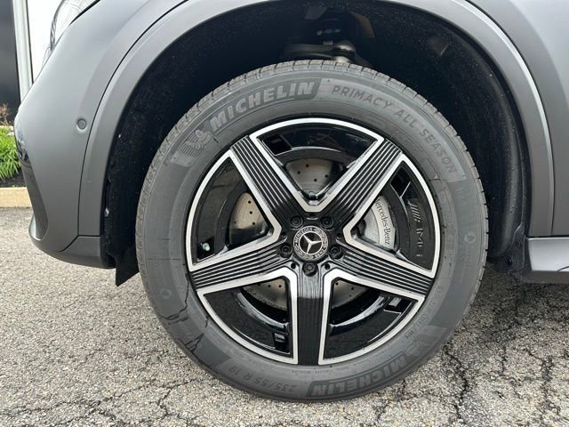 New 2026 MANUFAKTUR exclusive graphite grey magno Mercedes-Benz GLC 300 image 48