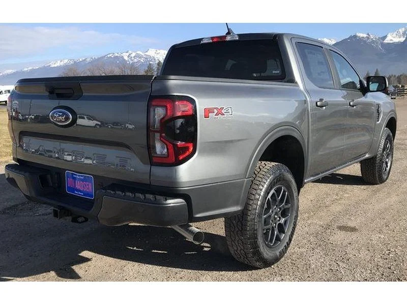 New 2025 Carbonized Gray Metallic Ford XLT image 22