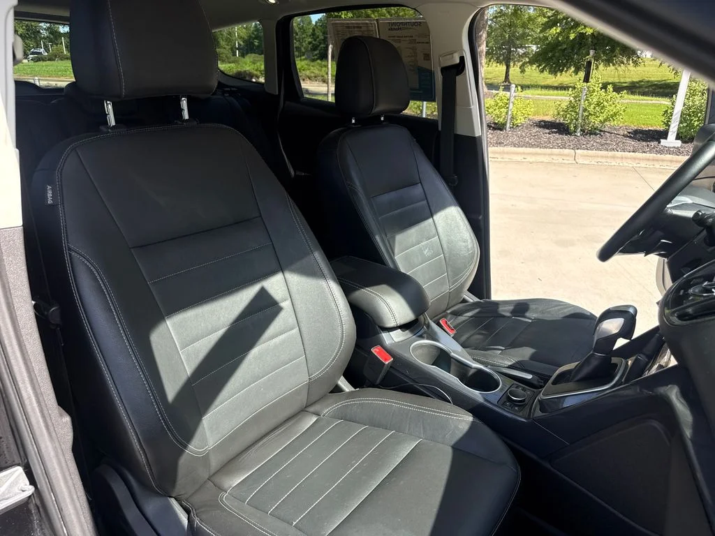 Used 2014 Tuxedo Black Ford Titanium image 34