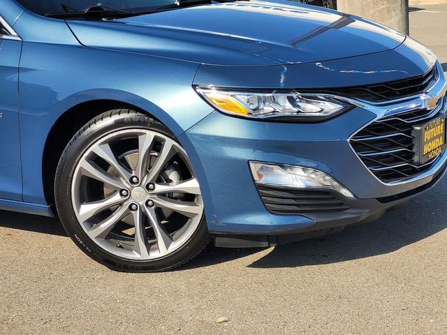 Used 2024 Blue Chevrolet LT image 9
