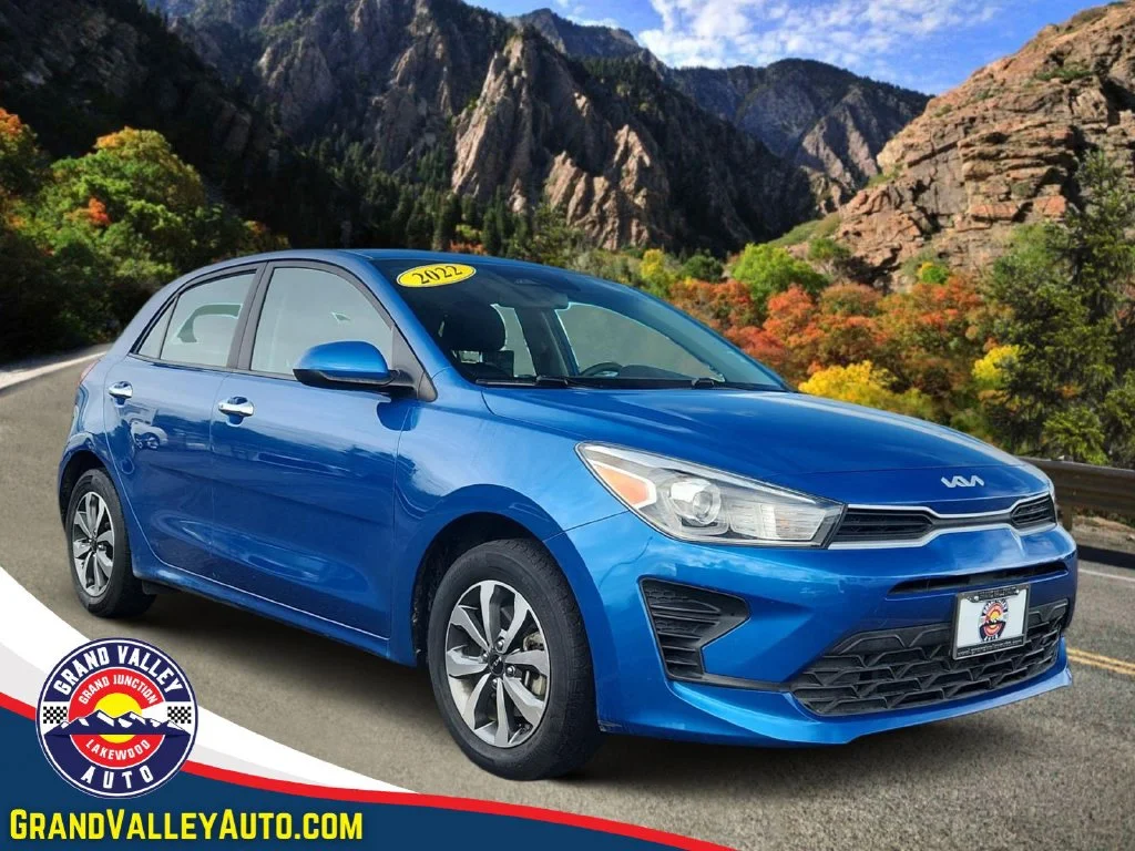 Used 2022 Blue Kia S image 1