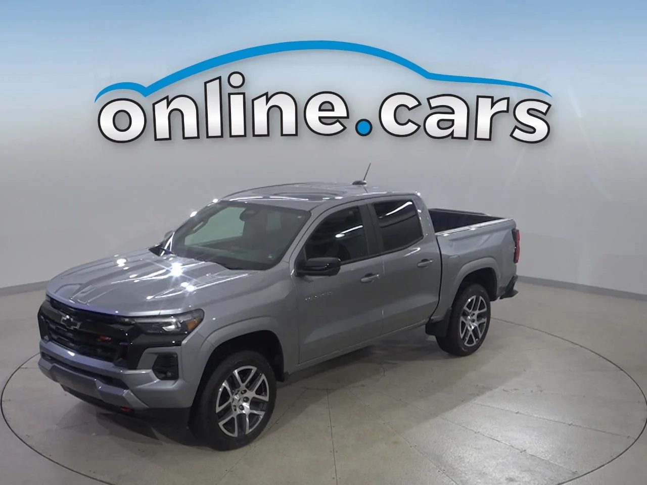 Certified Used 2024 Gray Chevrolet Z71 image 18