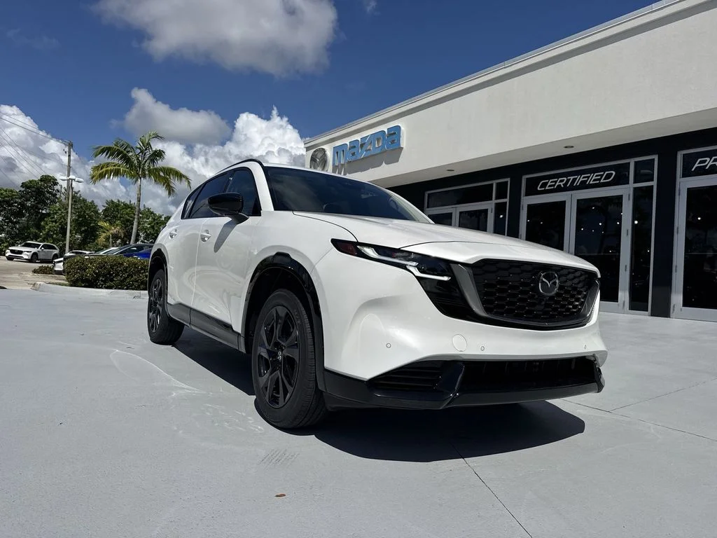 New 2026 White Metallic Mazda 2.5 S Premium Plus AWD image 30