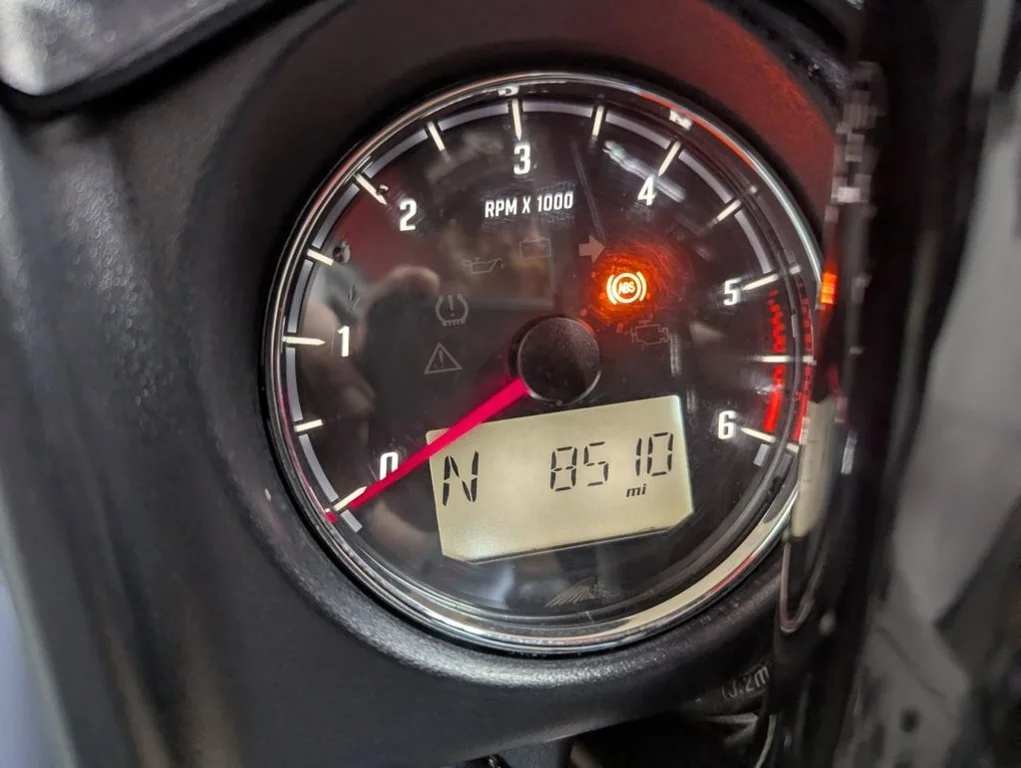 Certified Used 2019 GRAY Indian Motorcycle Steel Gray image 15