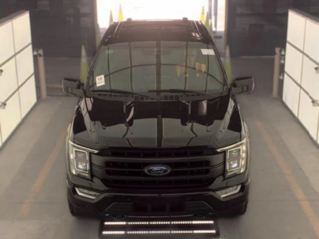 Used 2023 Black Ford Lariat image 2