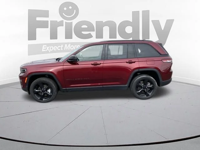 Used 2023 Red Jeep Limited image 8