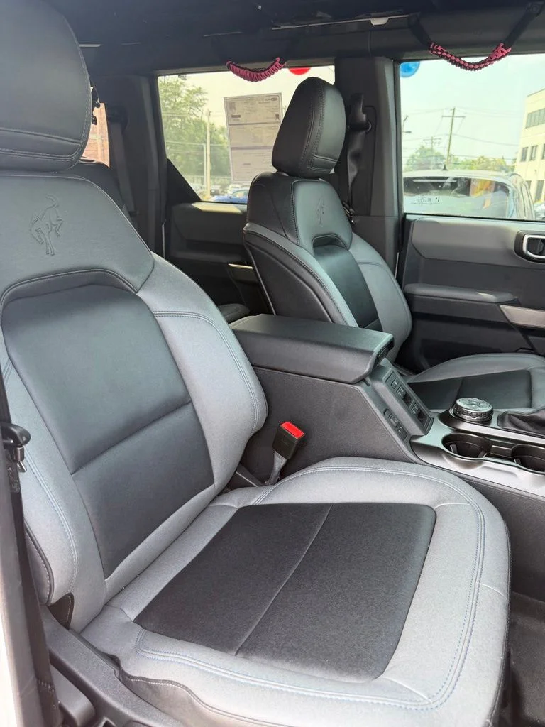 Used 2023 White Ford Black Diamond image 24