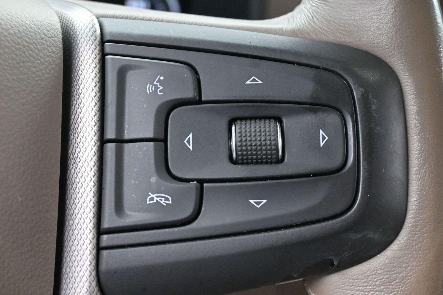 Used 2021 WHITE FROST TRICOAT GMC Denali image 21