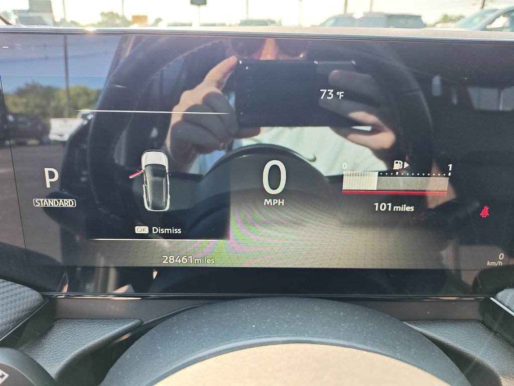 Used 2025 Black Nissan SR image 18