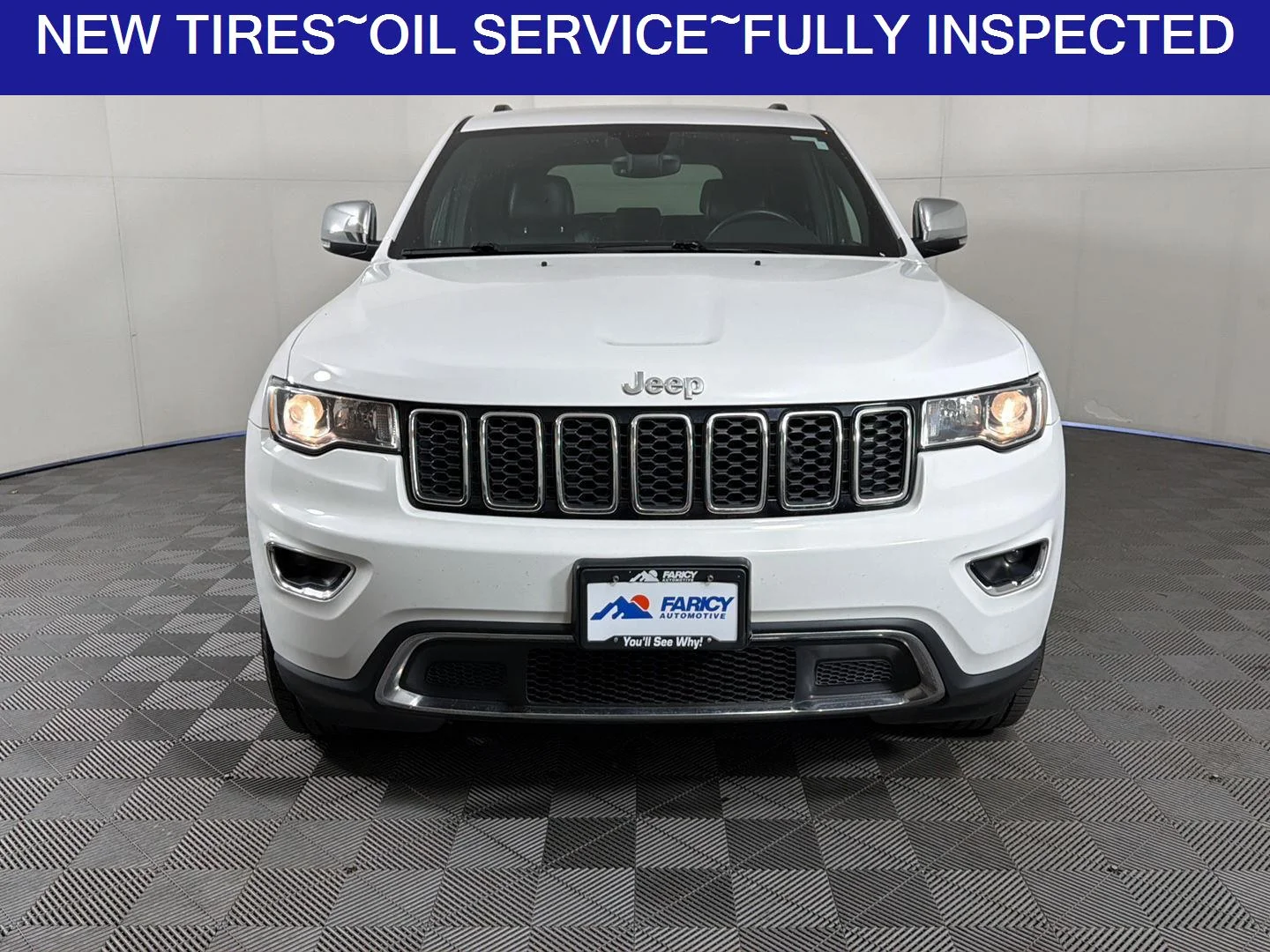 Used 2017 Bright White Clearcoat Jeep Limited image 4
