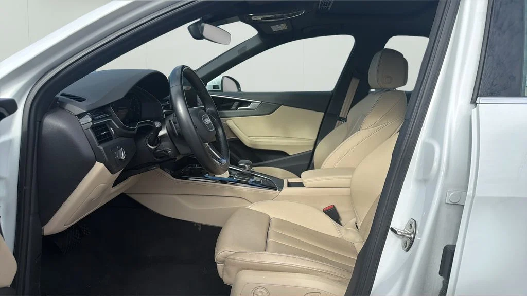 Used 2024 White Audi 45 S line Premium Plus image 9