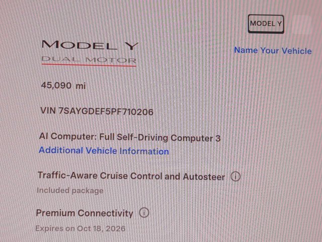 Used 2023  Tesla Performance image 32