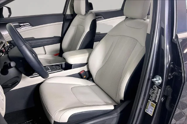 Certified Used 2026 Gray Kia EX image 19