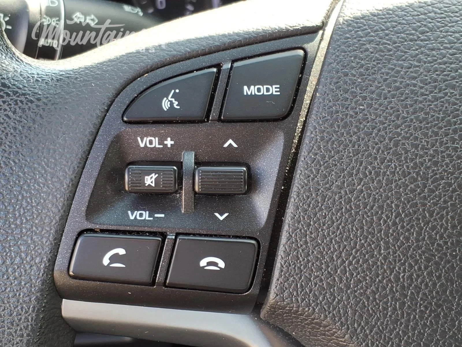 Used 2019 Aqua Blue Hyundai Value image 26