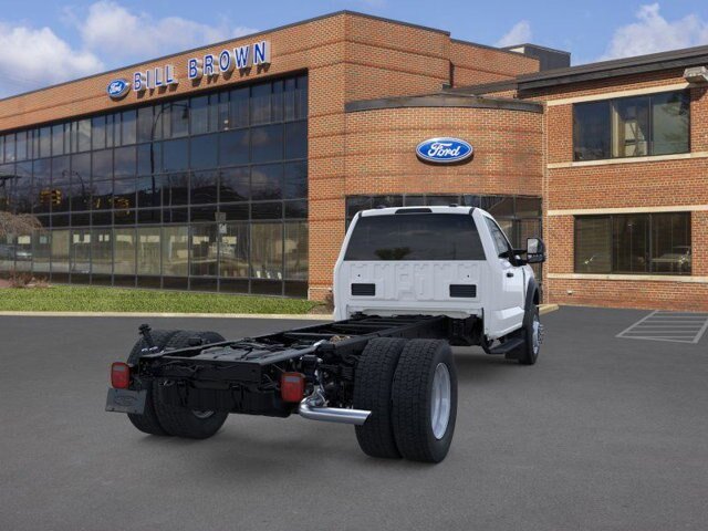2025 Ford F-550 Super Duty Chassis Cab XL - Photo 30