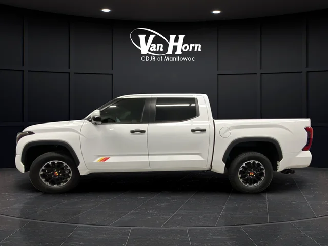 Used 2025 Ice Toyota SR5 image 4