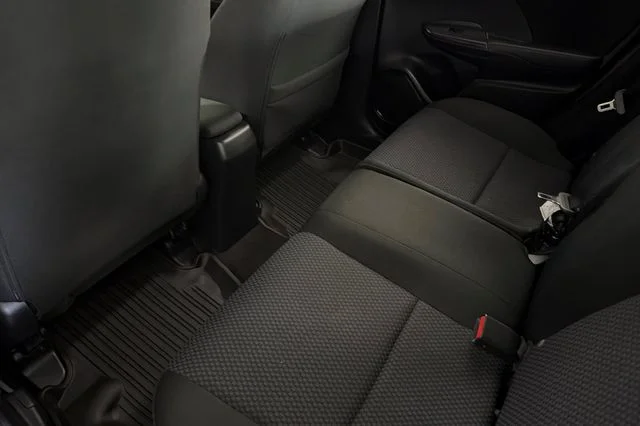 Used 2019 Lunar Silver Metallic Honda LX image 17