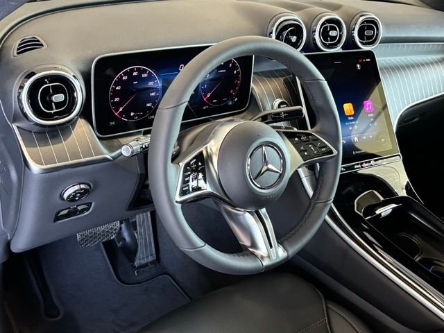 Used 2026 Black Mercedes-Benz GLC 300 image 11