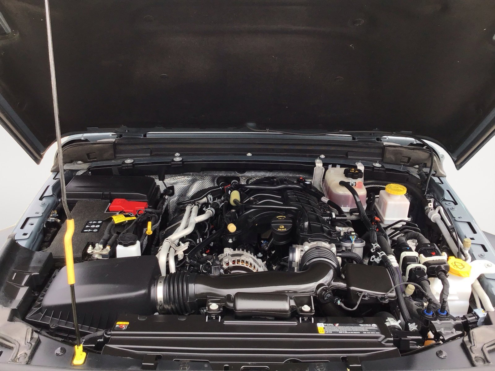 Used 2025 Anvil Clearcoat Jeep Sport image 27